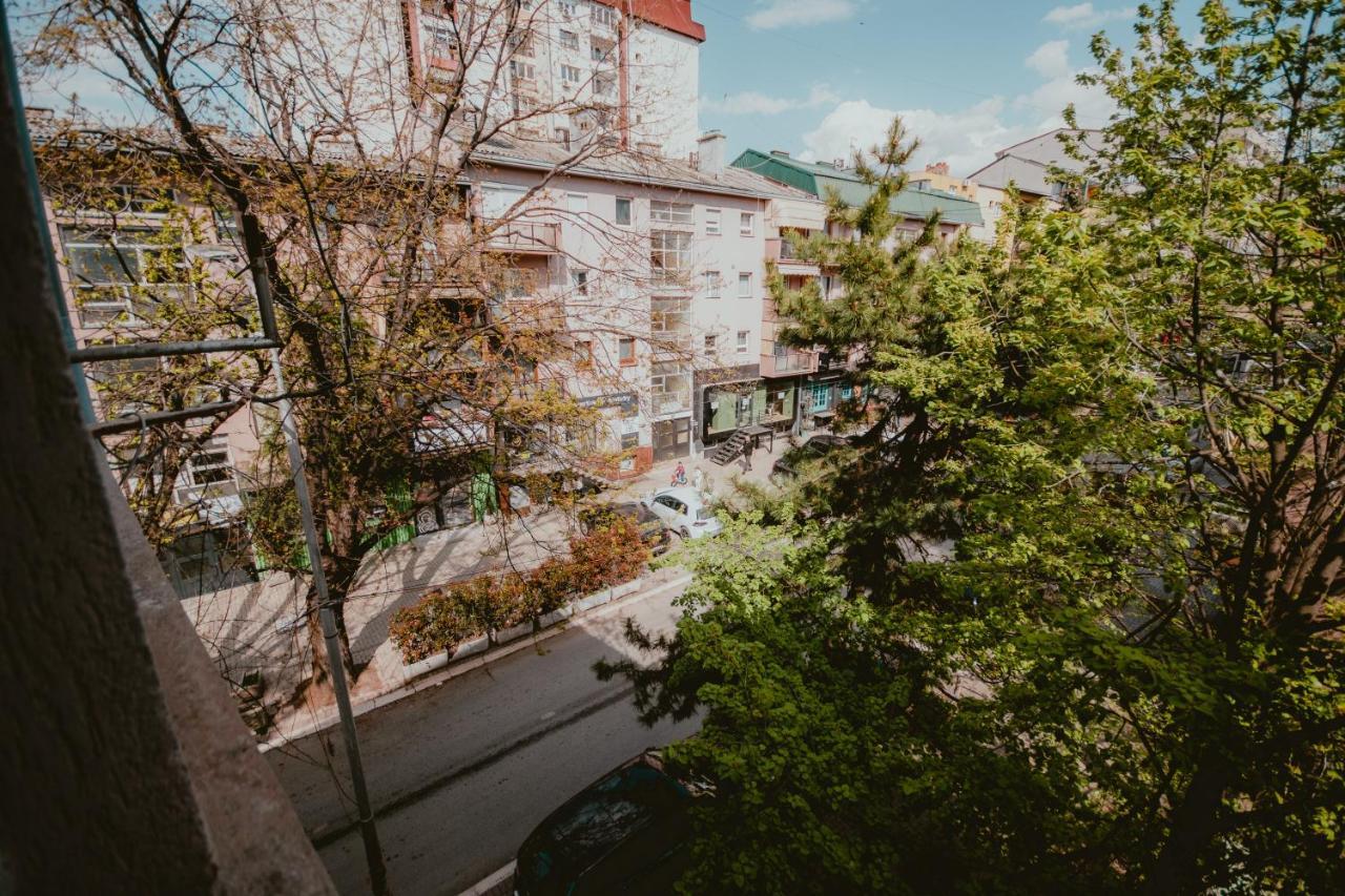 Bloom Suites Priștina Exterior foto